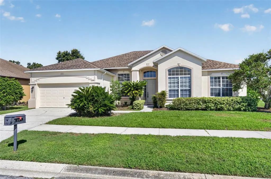 106 Southern Pine Way, DAVENPORT
