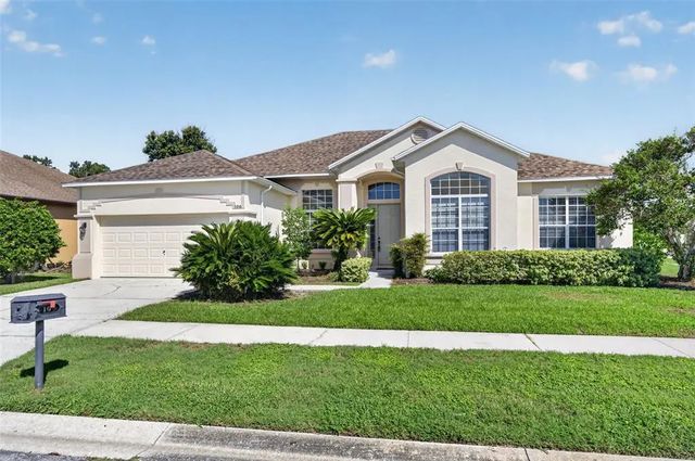 106 Southern Pine Way, DAVENPORT