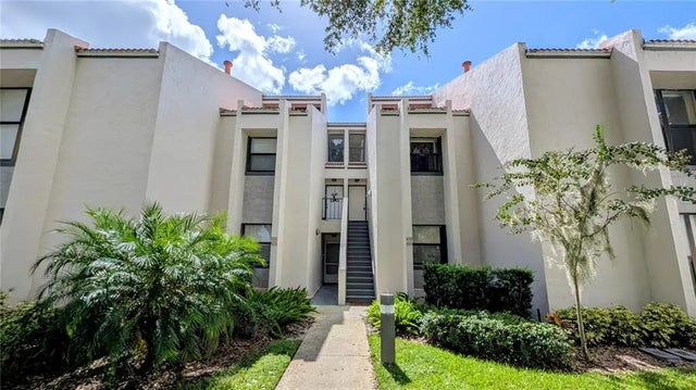 608 Sweet Bay Circle 608, WINTER HAVEN