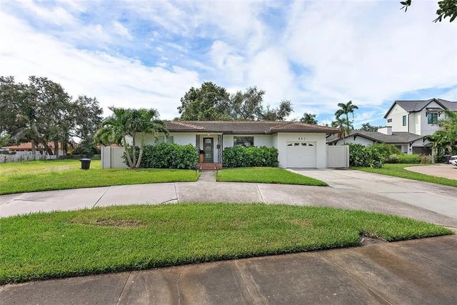 851 Snell Isle Boulevard Ne, ST PETERSBURG