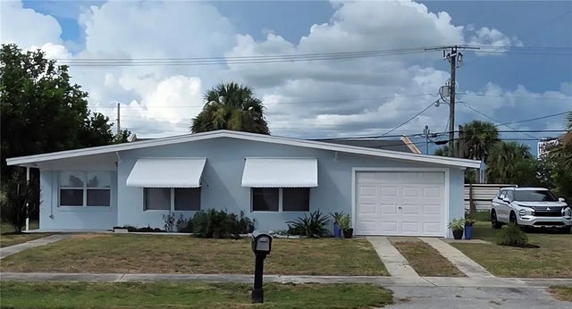 141 Duxbury Avenue, PORT CHARLOTTE