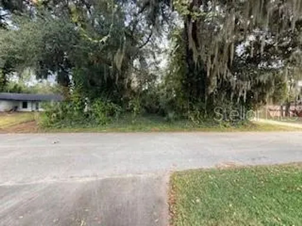 2933 Woodland Drive, EDGEWATER
