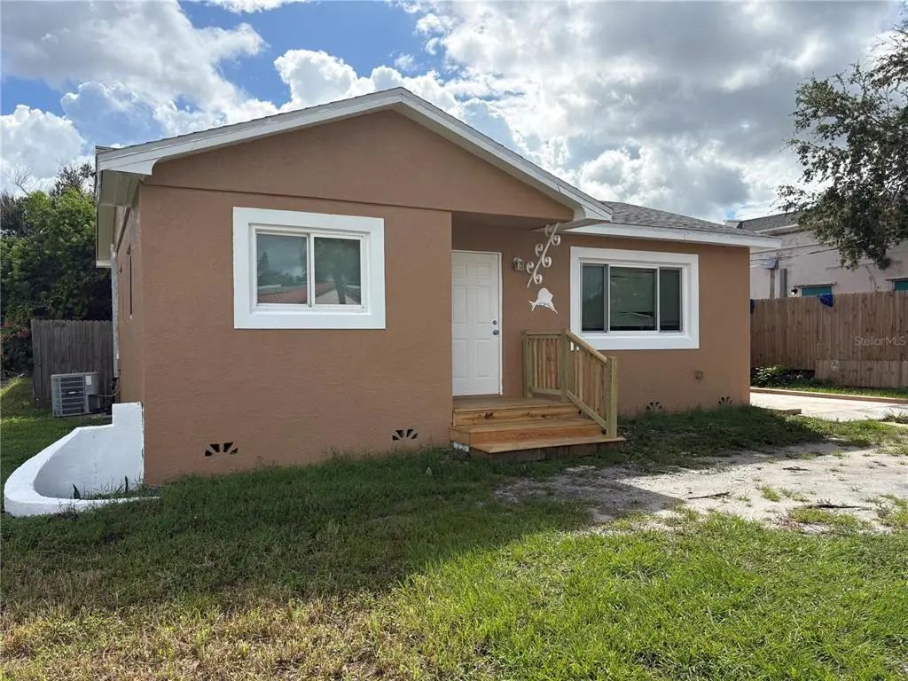 6767 49th Street N, PINELLAS PARK