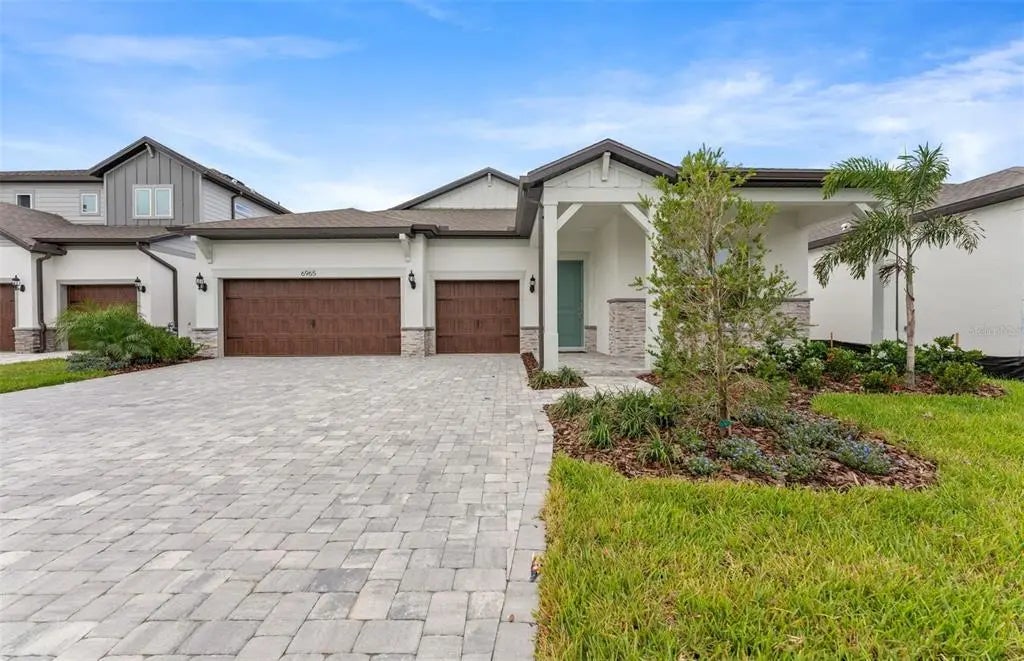 6965 Jared Oaks Drive, WESLEY CHAPEL