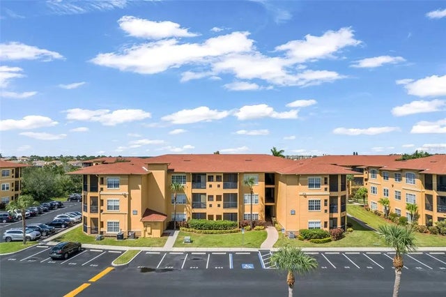 4305 Bayside Village Drive 102, TAMPA