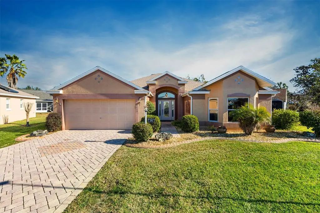 1505 Doria Lane, LADY LAKE