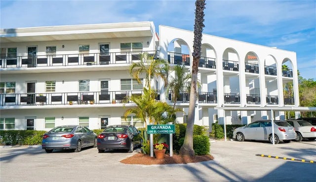 100 El Camino Drive 102, WINTER HAVEN