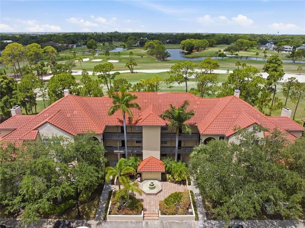 2400 Feather Sound Drive 313, CLEARWATER