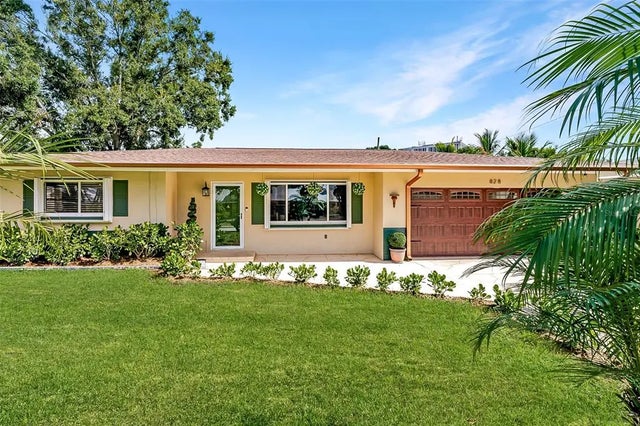 828 3rd Avenue Sw, LARGO