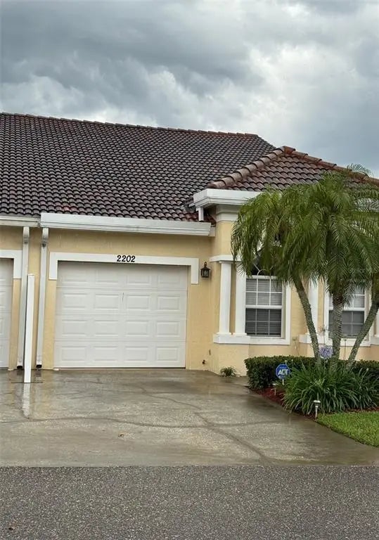 2202 Garden Lake Drive, WINTER HAVEN