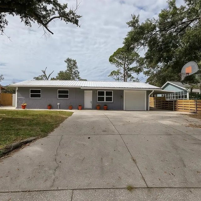 3938 Vana Drive, SARASOTA