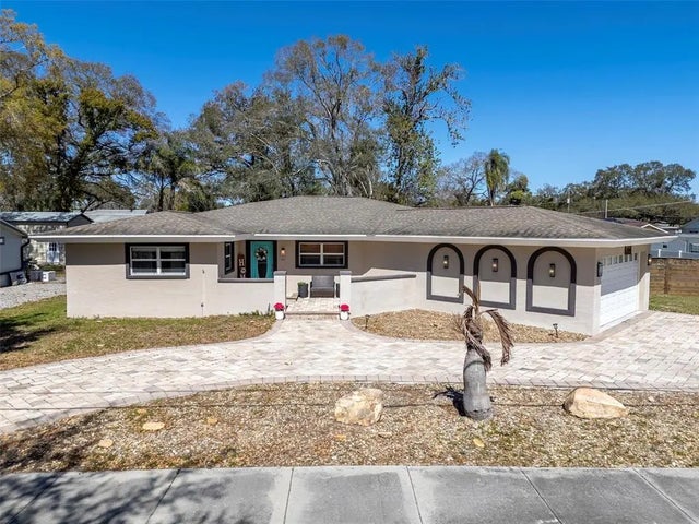 2535 Lake Ellen Drive, TAMPA