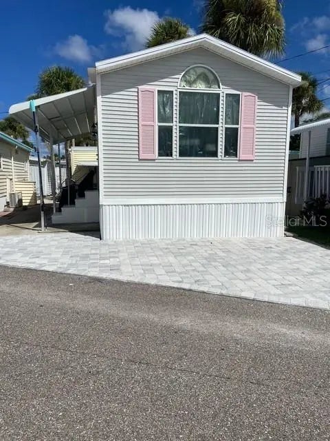 Photo of Listing #D6143296