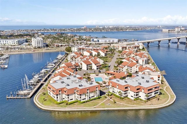 103 1st Street E 204, ST PETERSBURG