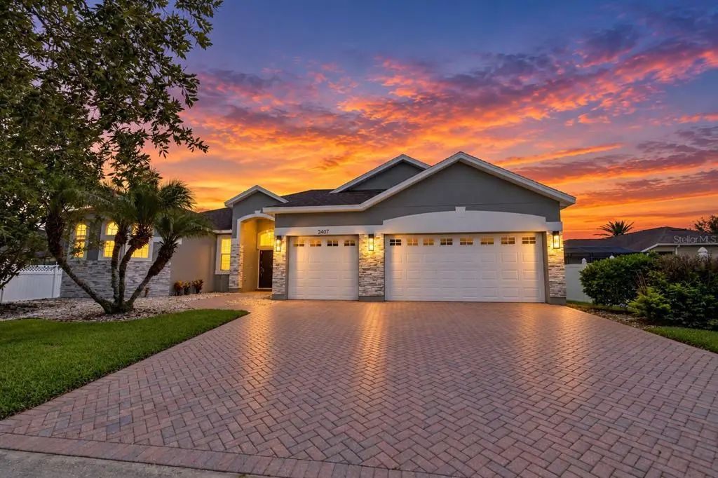 2407 Foliage Oak Terrace, OVIEDO