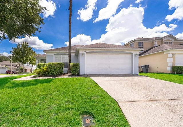 104 Langham Drive, DAVENPORT