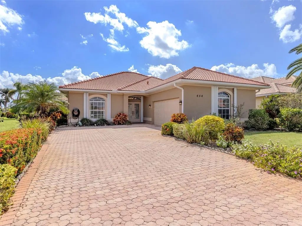 656 Silk Oak Drive, VENICE