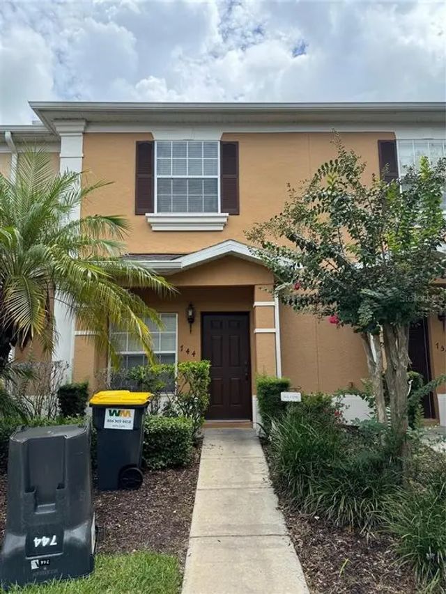 744 Chelsea Drive, DAVENPORT