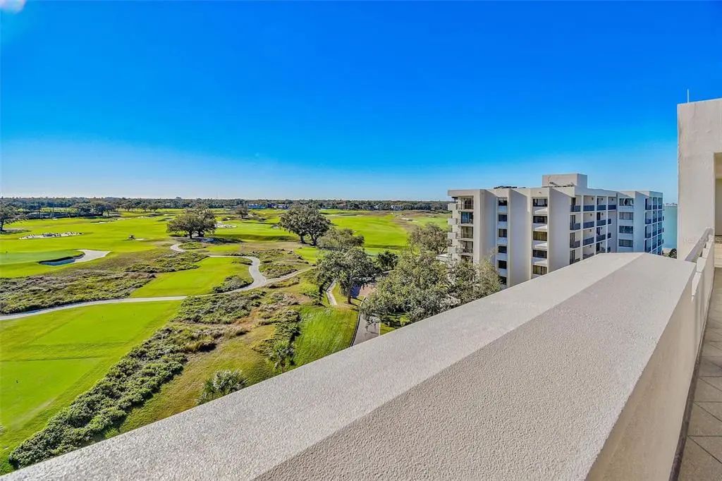 6 Belleview Boulevard 801, BELLEAIR