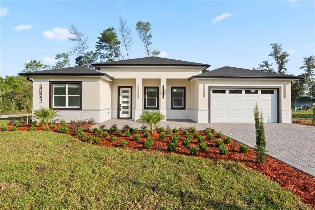 30643 Apricot Avenue, EUSTIS