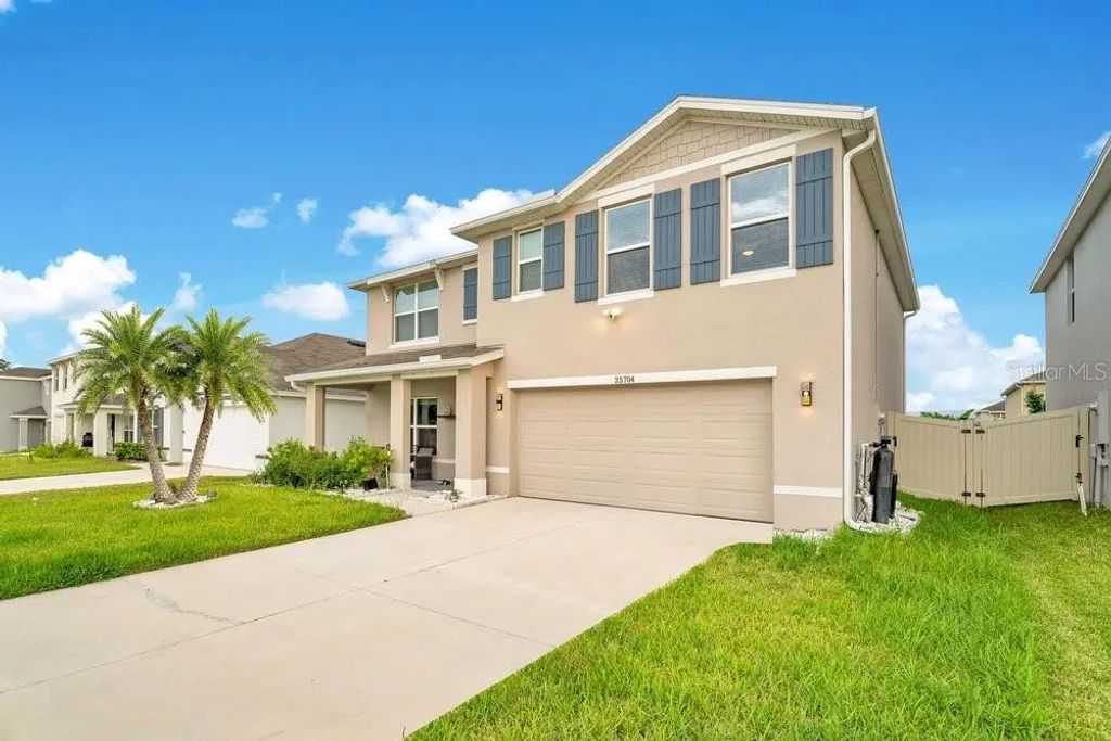 35704 Doveland Drive, ZEPHYRHILLS