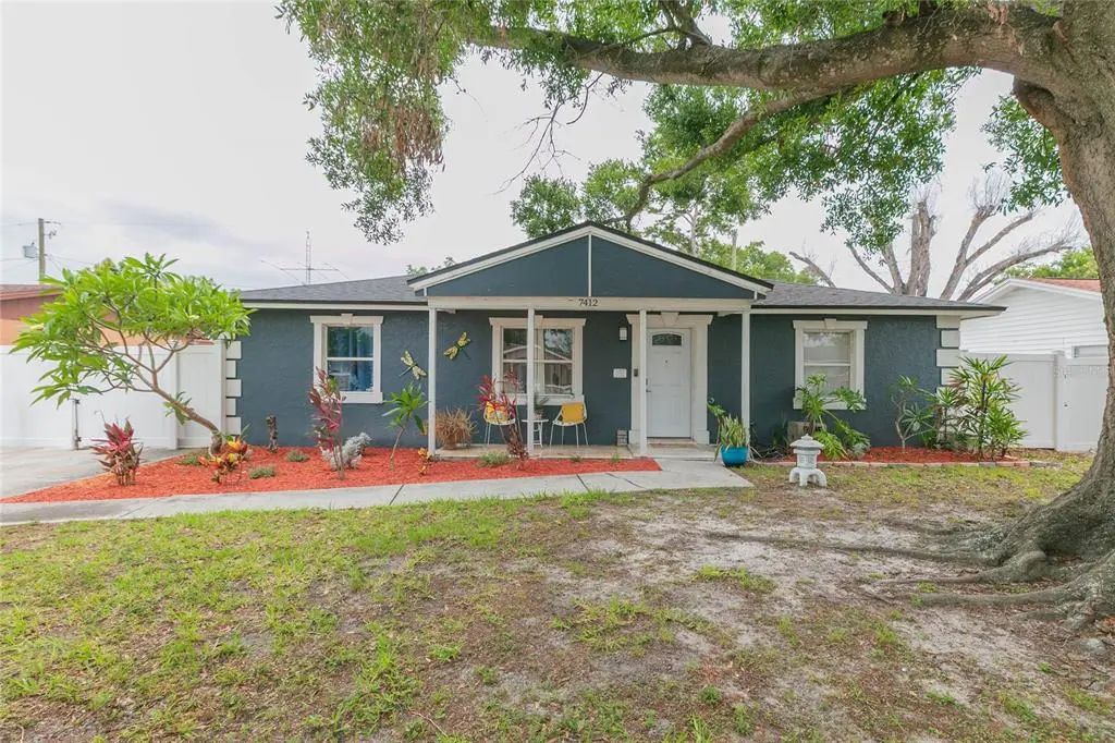 7412 Kingston Drive, TAMPA