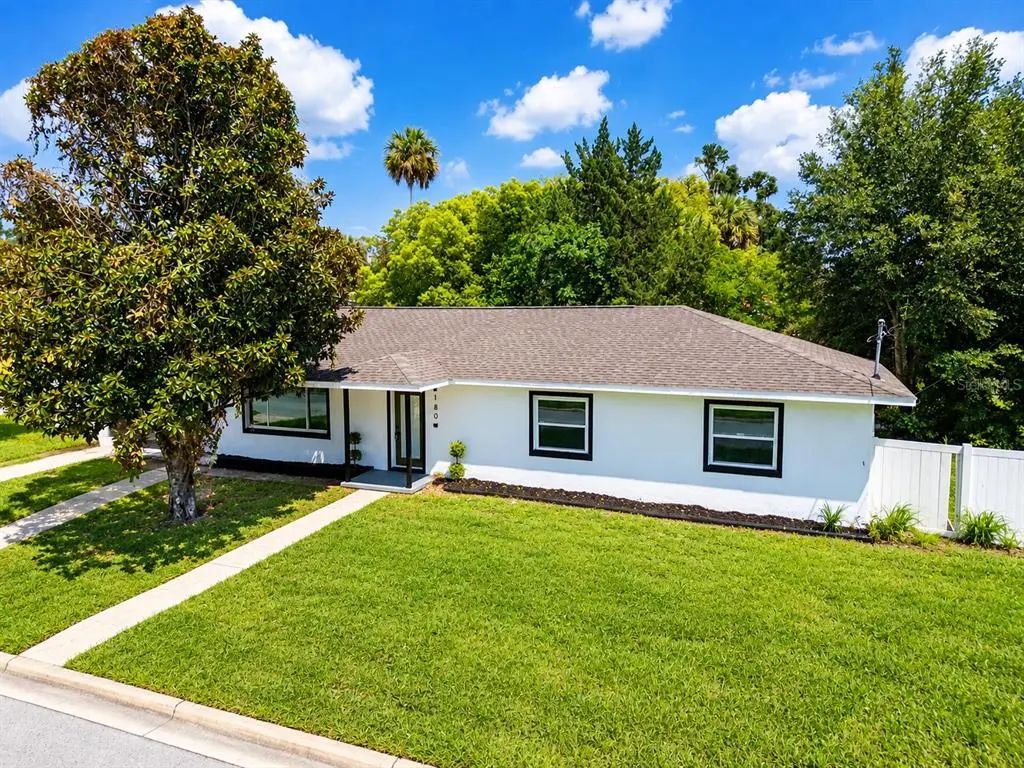 180 N Kentucky Avenue, UMATILLA