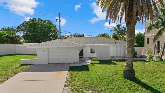 1160 Morningside Place, SARASOTA