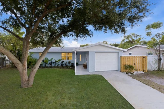 10244 129th Terrace, LARGO