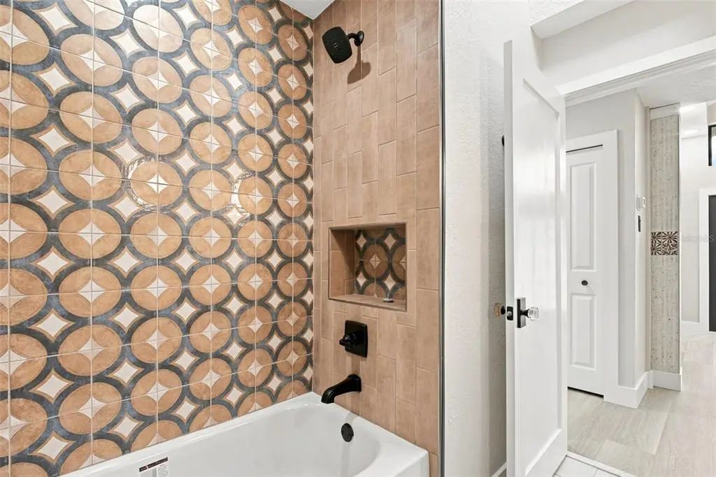 40 of 73 - 15918 Redington Drive, REDINGTON BEACH, FL
