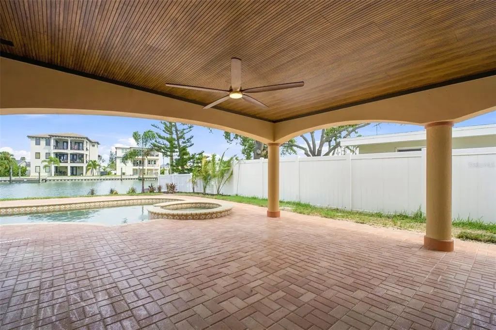 43 of 73 - 15918 Redington Drive, REDINGTON BEACH, FL