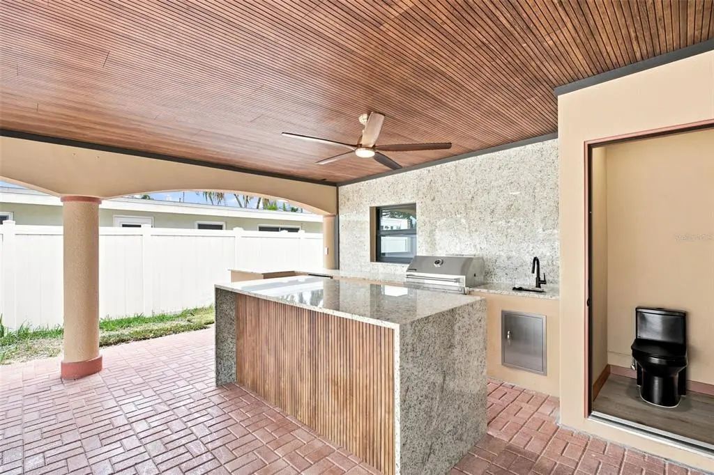 45 of 73 - 15918 Redington Drive, REDINGTON BEACH, FL