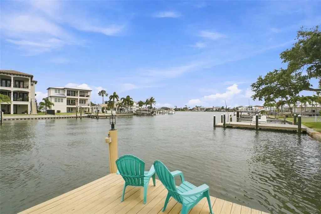 55 of 73 - 15918 Redington Drive, REDINGTON BEACH, FL