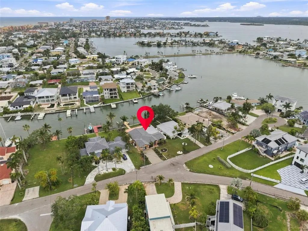 72 of 73 - 15918 Redington Drive, REDINGTON BEACH, FL