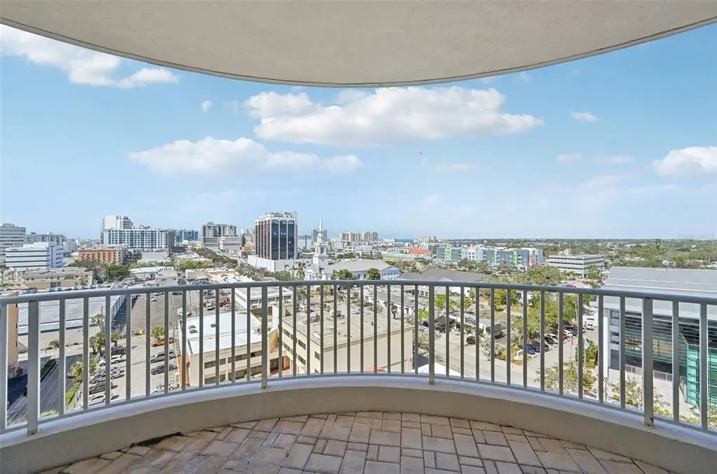 1771 Ringling Boulevard 1001, SARASOTA