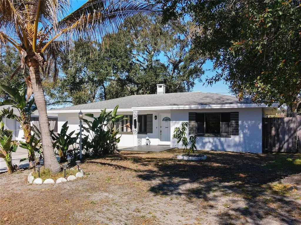 1444 Orange Street, CLEARWATER