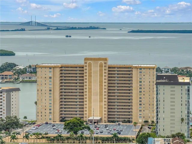 5200 Brittany Drive S 203, ST PETERSBURG
