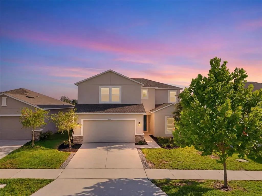 1017 Calico Pointe Circle, GROVELAND