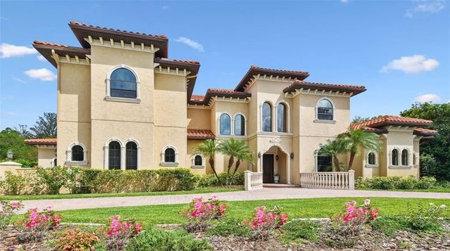 17005 Madres De Avila, TAMPA