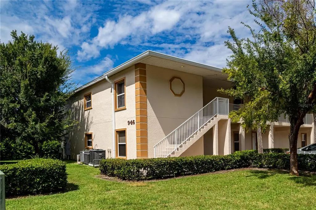 946 15th Street 201, HOLLY HILL