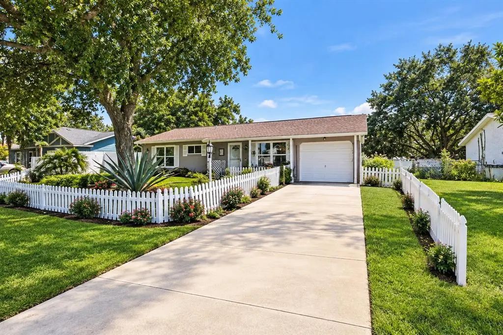 35 Hickory Track Way, OCALA
