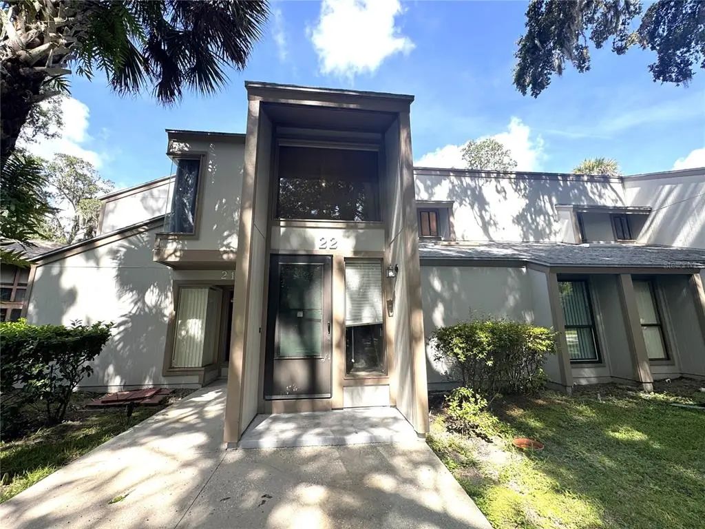 22 Mid Oaks Circle 22, PALM COAST