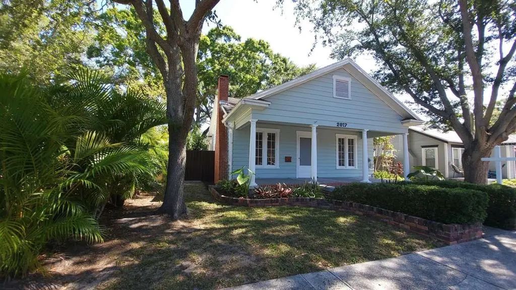 2017 Dartmouth Avenue N, ST. PETERSBURG