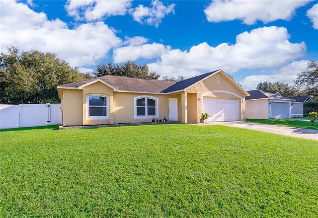 316 Brimming Lake Road, MINNEOLA