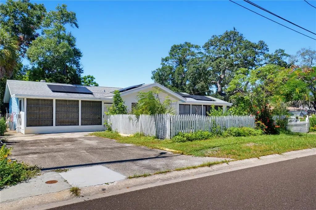 1100 Ewing Avenue, CLEARWATER