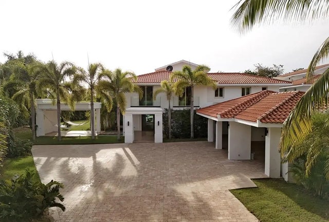 332 Dorado Beach East, DORADO