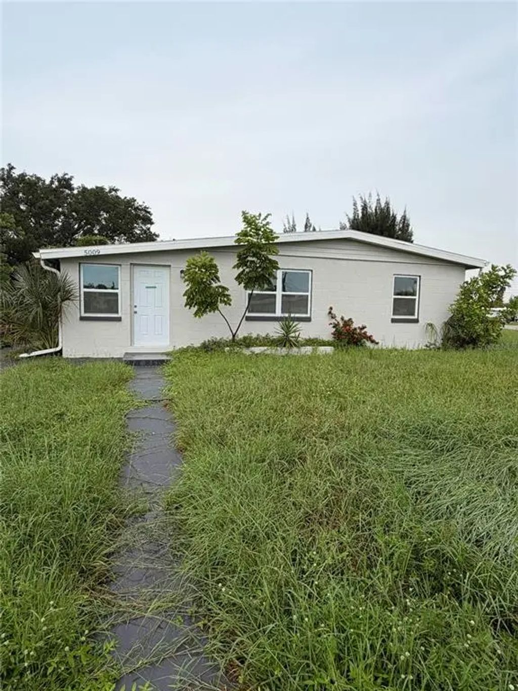 5009 Bullard Street, NORTH PORT