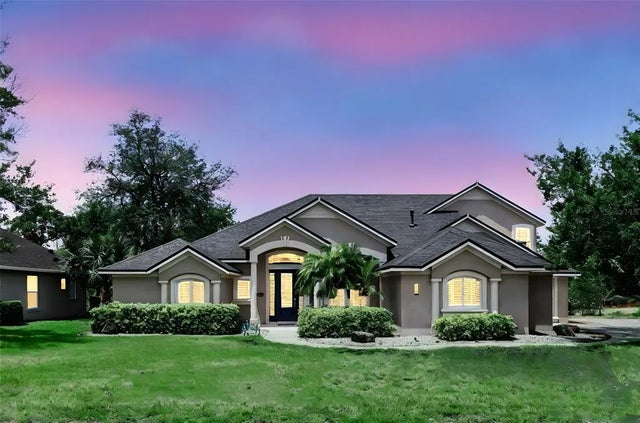 158 Hickory Stick Court, DEBARY