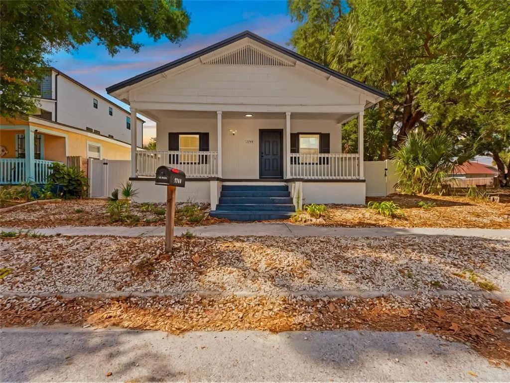 1740 W Cherry Street, TAMPA