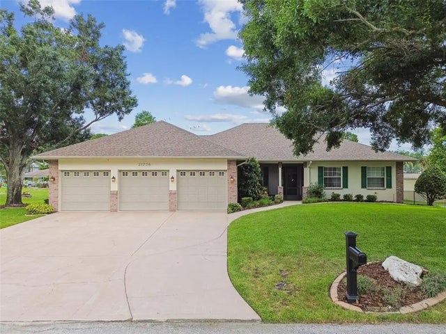 21738 Ocean Pines Drive, LAND O LAKES